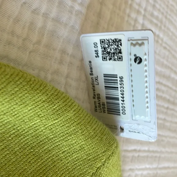 Sold! Lululemon NWT Warm Revelation Beanie L/XL SOLD other platform - Picture 7 of 8